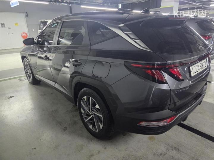 Hyundai Tucson The NX4 Gasoline 1.6T 2WD Premium 7