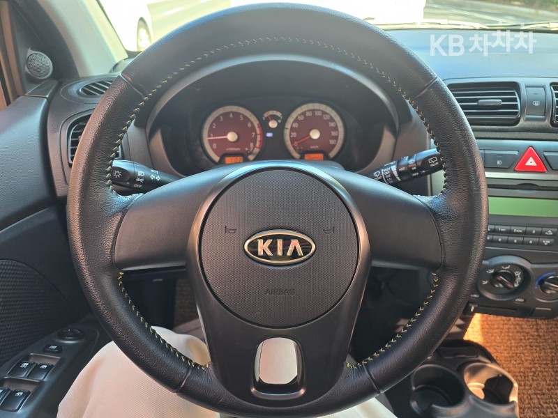 2010 - kia morning