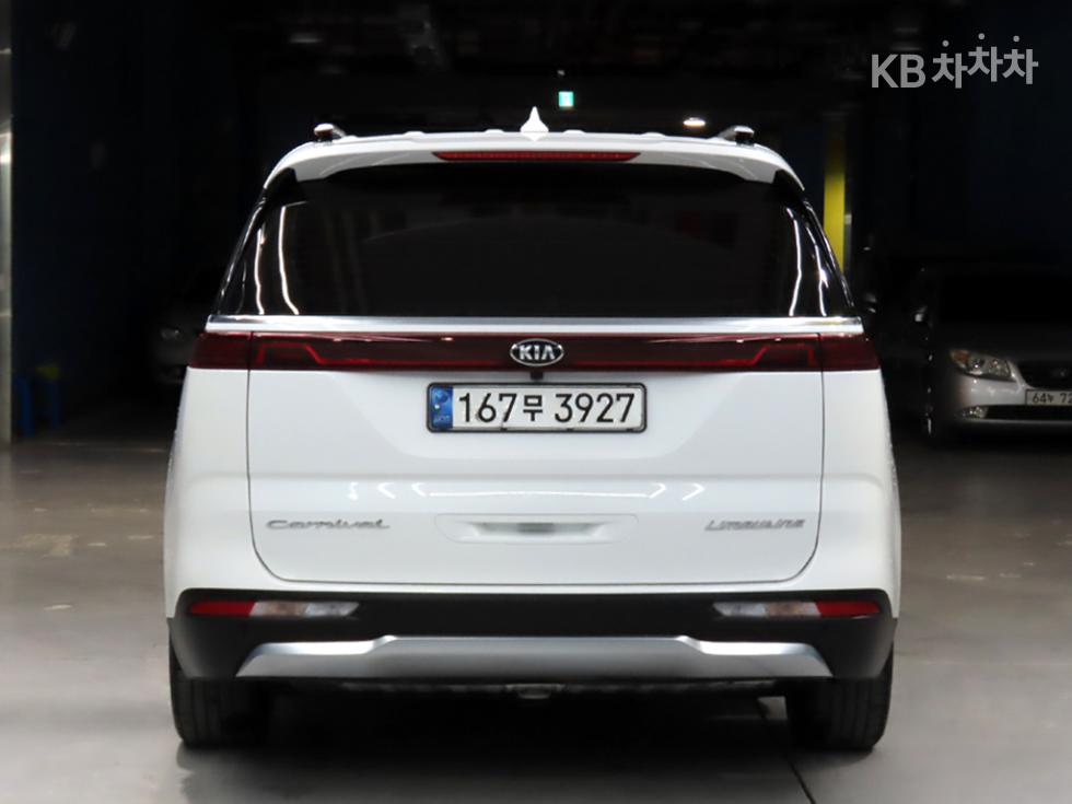 2021 - kia carnival