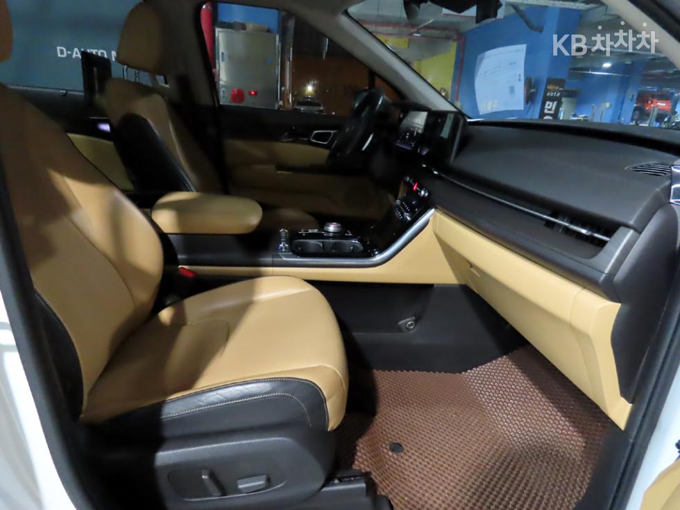 2021 - kia carnival