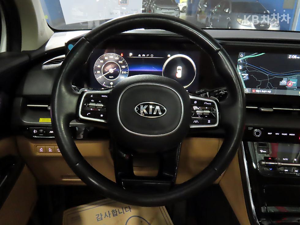 2021 - kia carnival