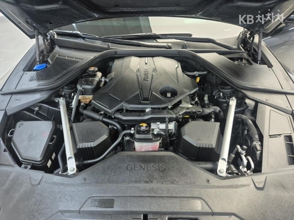 Genesis G80 — miniaturë 5