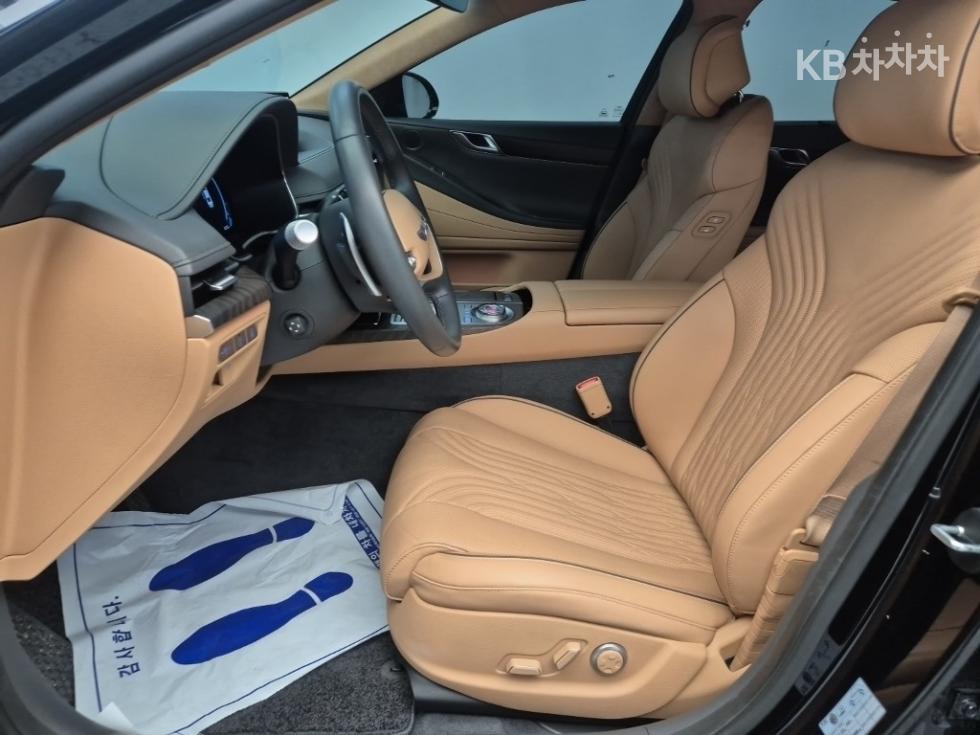 Genesis G80 — miniaturë 11