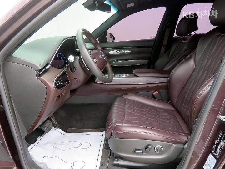 Genesis GV70 Diesel 2.2 AWD 8