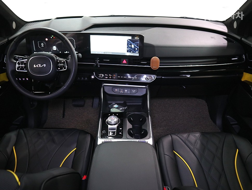 2025 - kia carnival