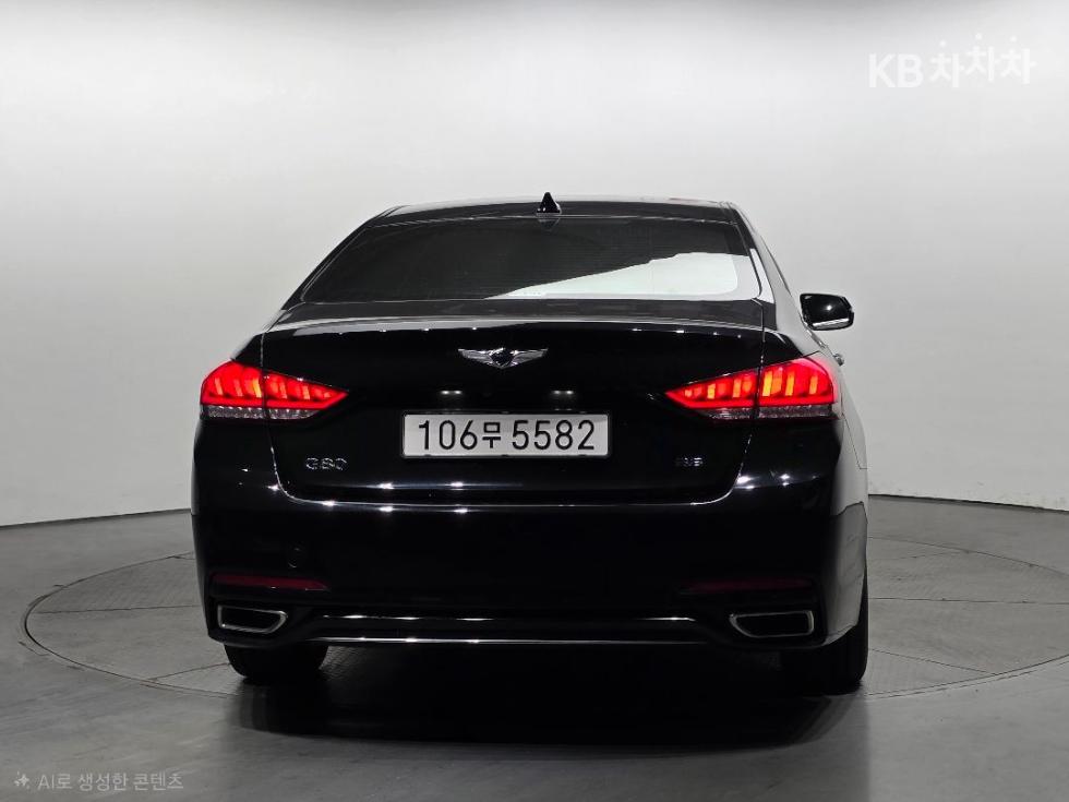 Genesis G80 — miniaturë 3