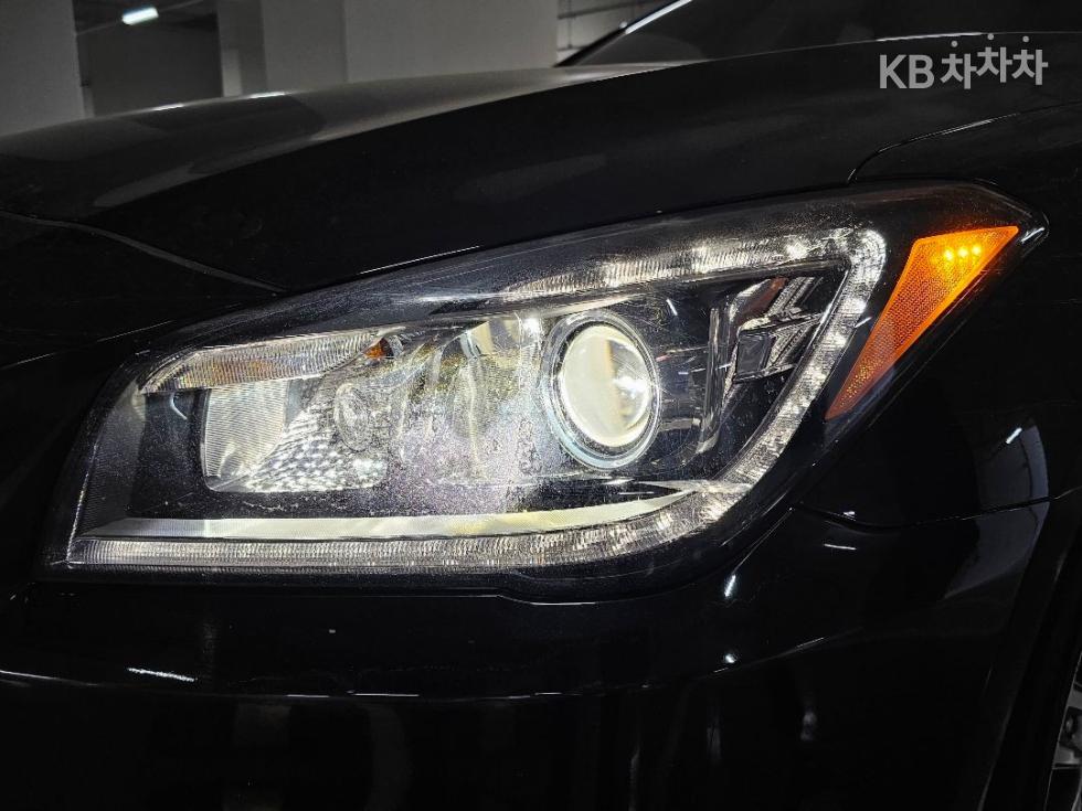Genesis G80 — miniaturë 8