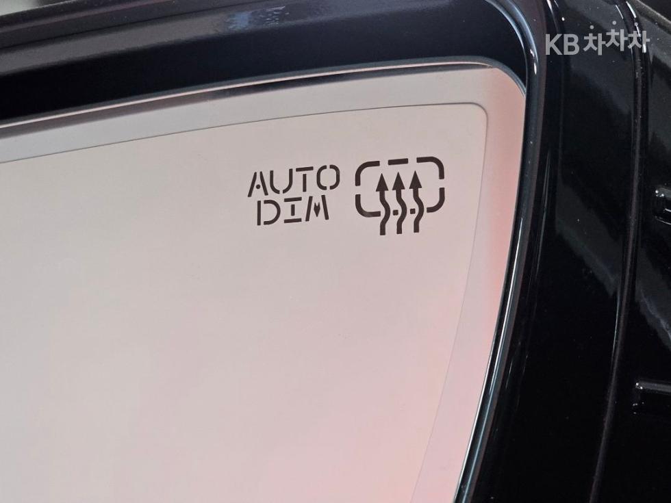 Genesis G80 — miniaturë 28