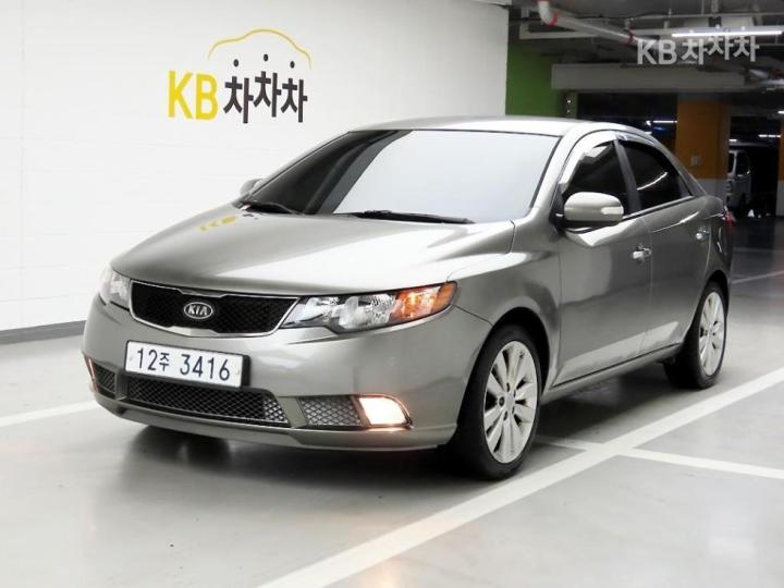Kia Forte 1.6 CVVT W Edition 3