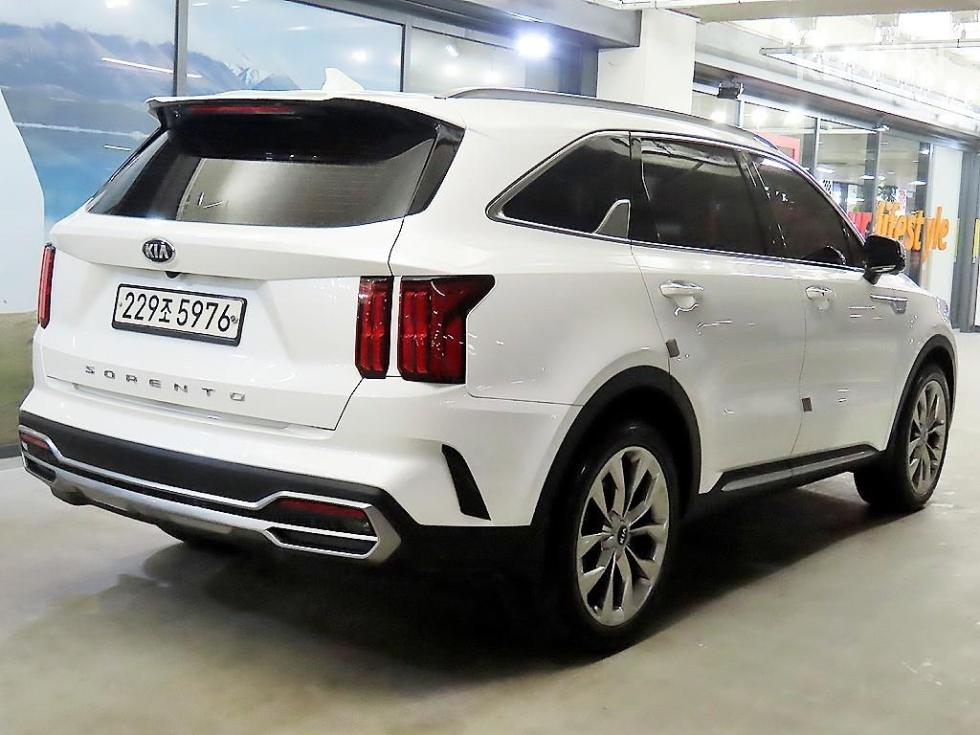2021 - kia sorento