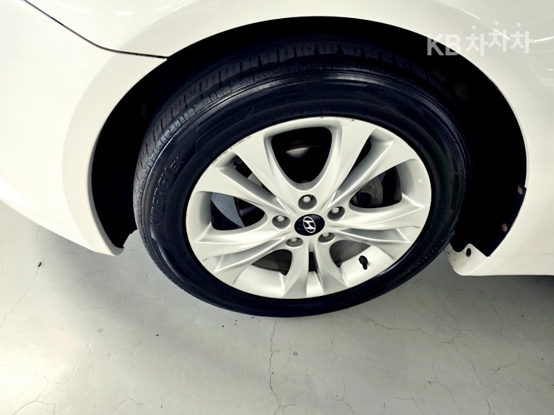 Hyundai Sonata — miniaturë 16