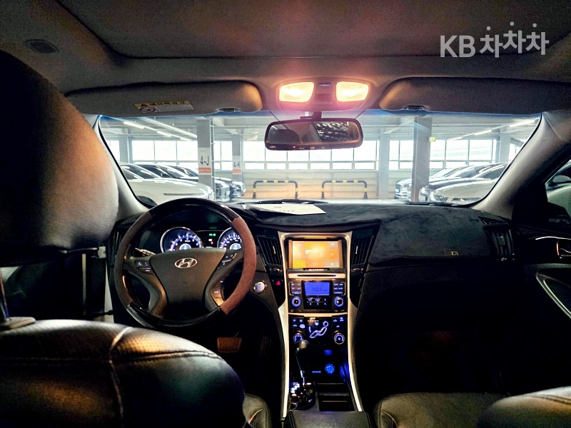 Hyundai Sonata — miniaturë 17