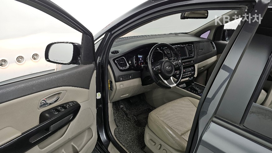 2016 - kia carnival