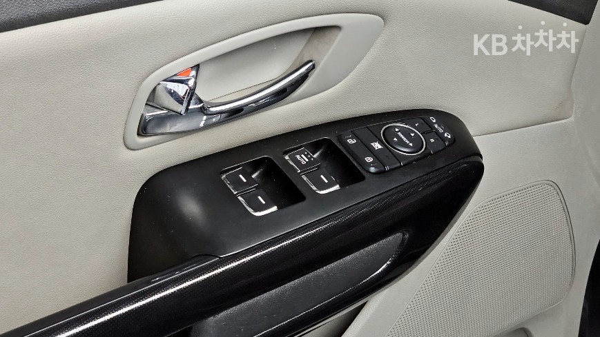 2016 - kia carnival