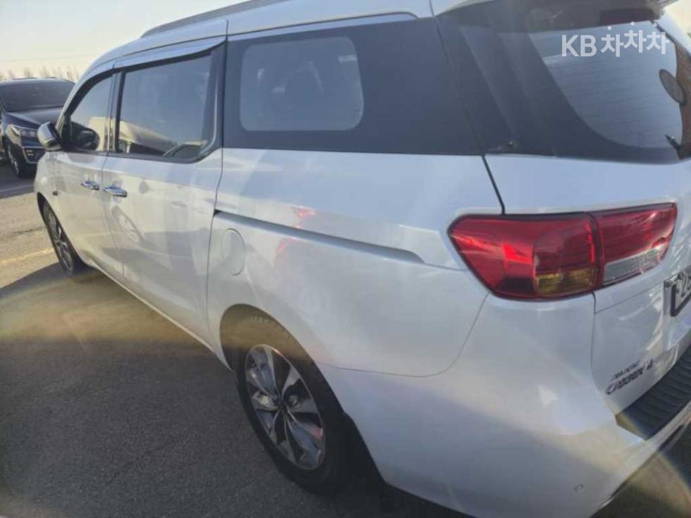 2015 - kia carnival