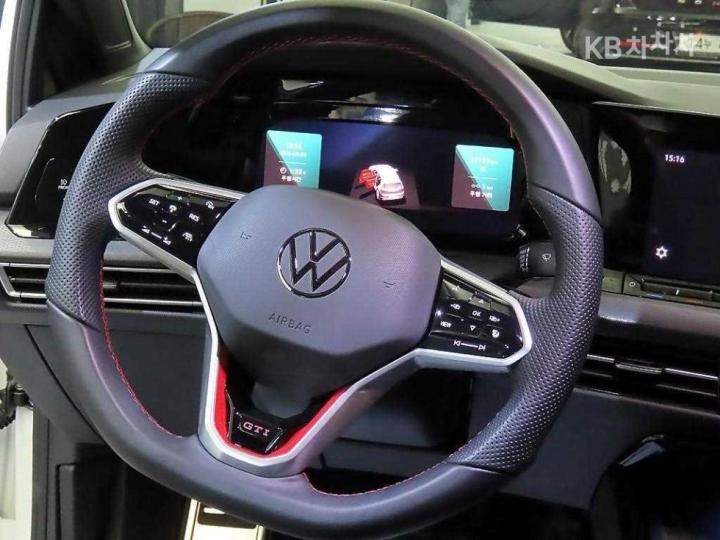 Volkswagen Golf The 8 MK8 2.0 GTI Base Type 9