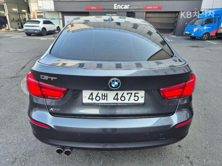 BMW 3 Series GranTurismo GT 320d F34 13 year ~ 6