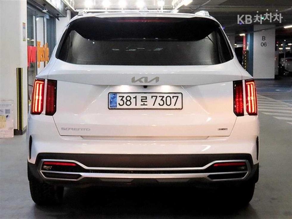 2023 - kia sorento