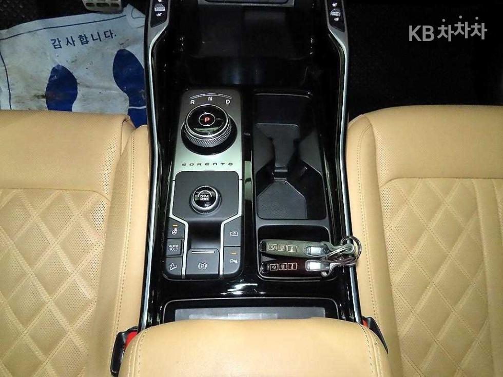 2023 - kia sorento