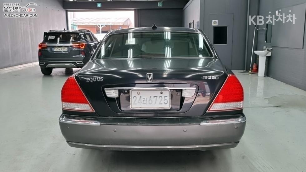 Hyundai Equus — miniaturë 4