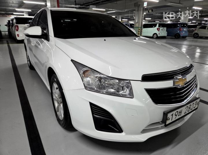 Chevrolet Cruze 1.8 LS+ 4