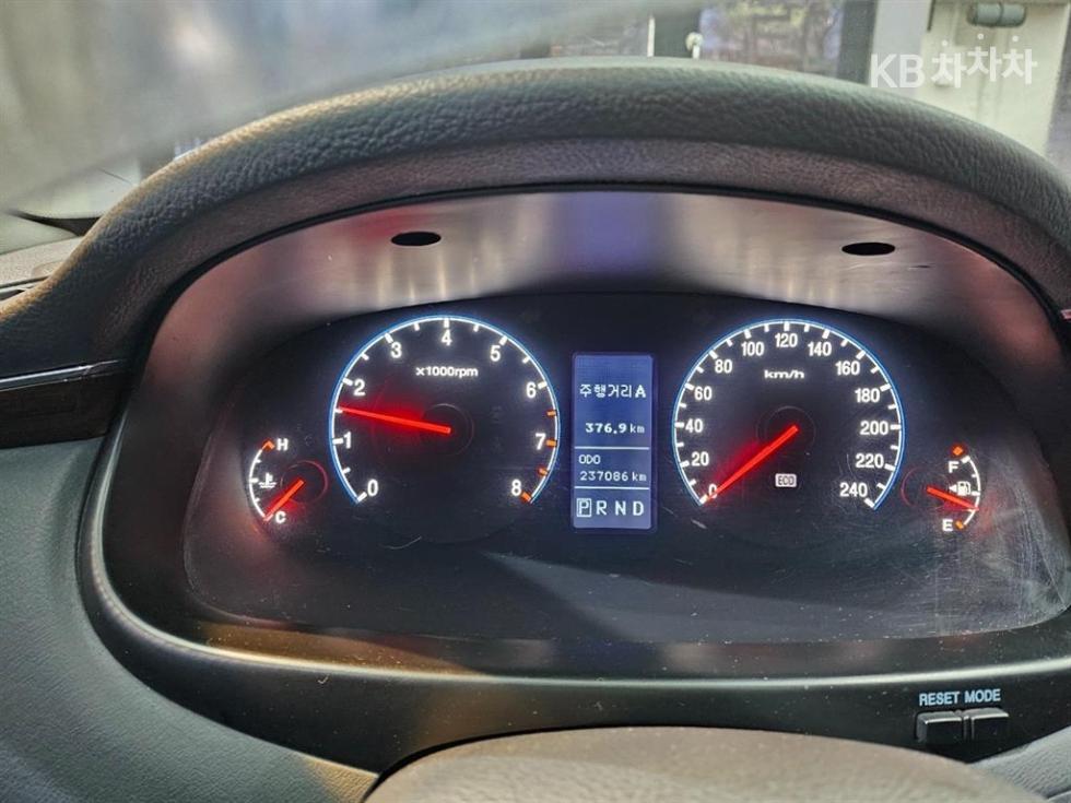 Hyundai Grandeur — miniaturë 8