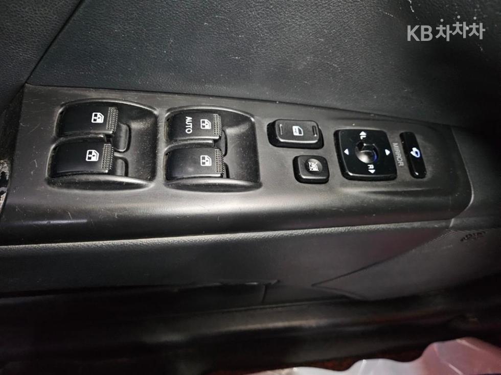Hyundai Grandeur — miniaturë 12