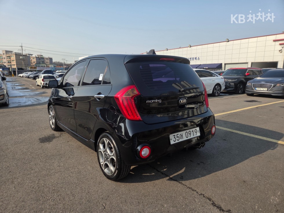 2016 - kia morning