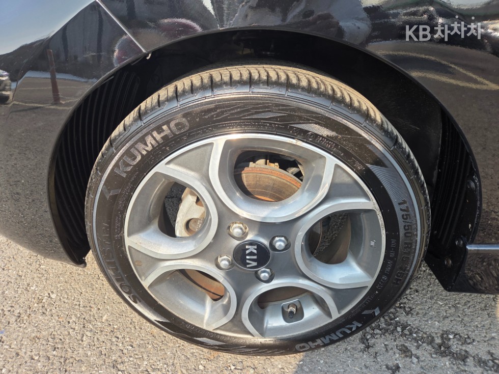 2016 - kia morning