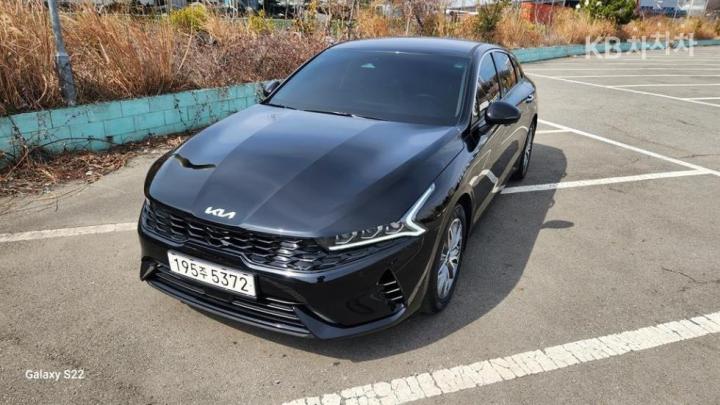 Kia K5 Hybrid 2.0 HEV Noblesse