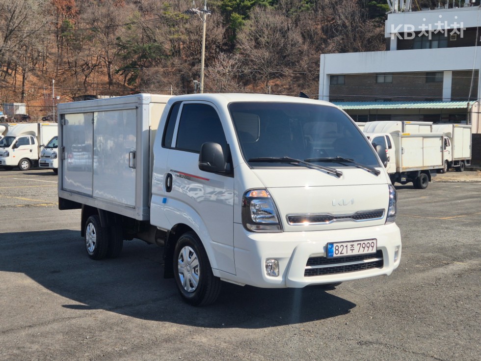 2024 - kia bongo iii