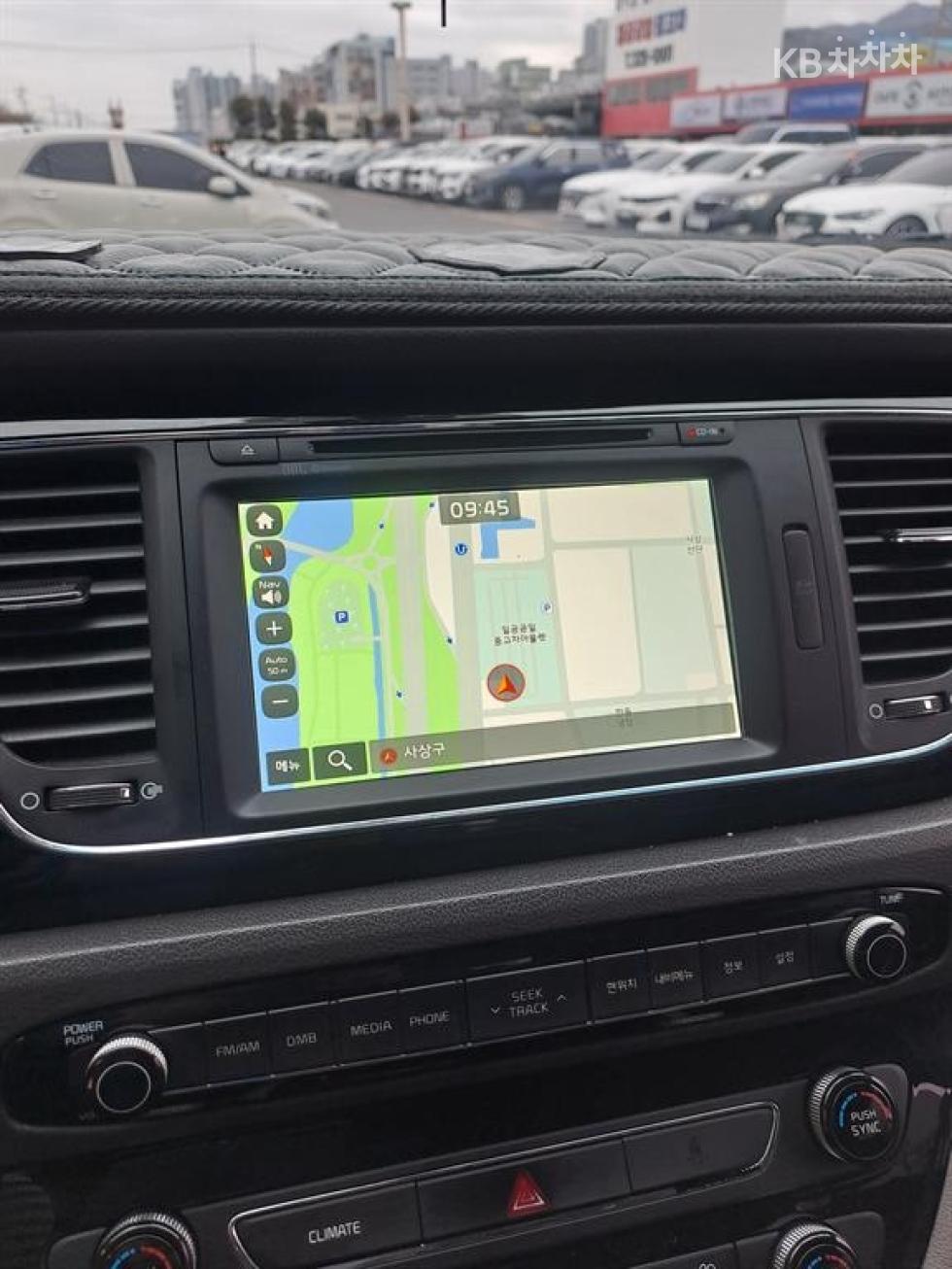 2017 - kia carnival