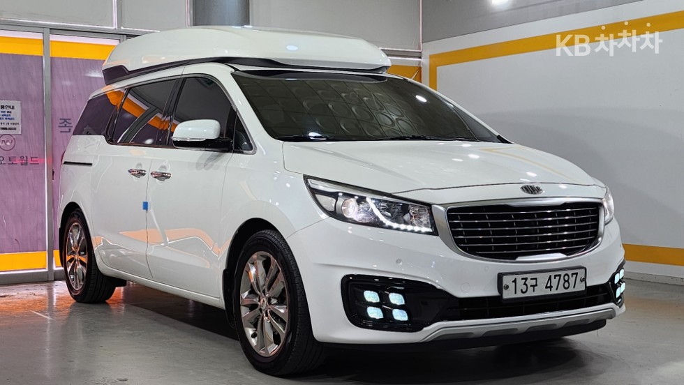 2017 - kia carnival