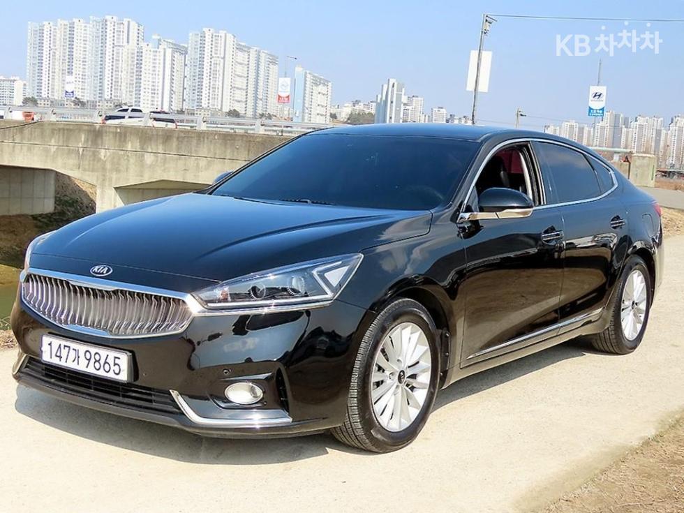 2017 - kia k7