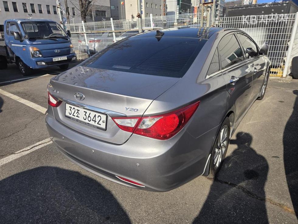 Hyundai Sonata — miniaturë 3