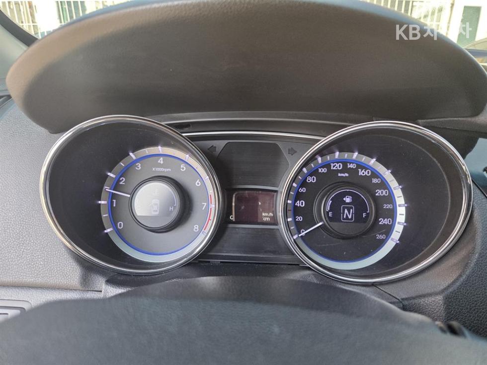 Hyundai Sonata — miniaturë 7
