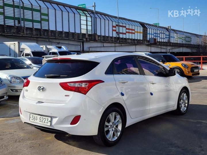 Hyundai i30 New 1.6 GDI PYL 4