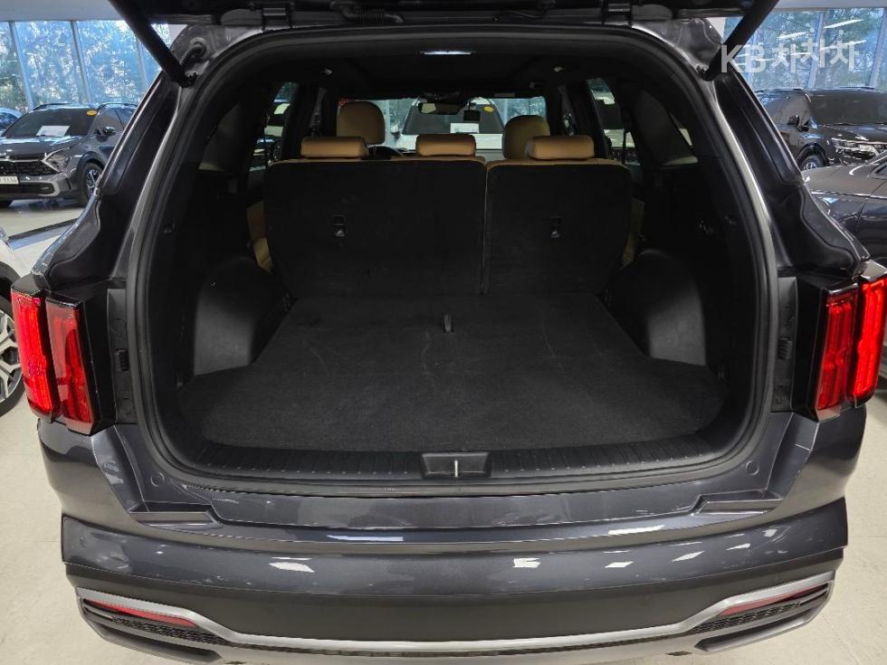 2022 - kia sorento