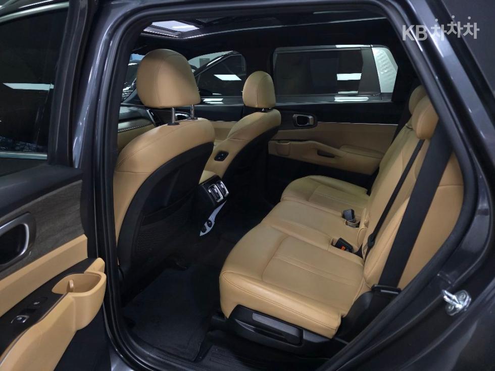 2022 - kia sorento