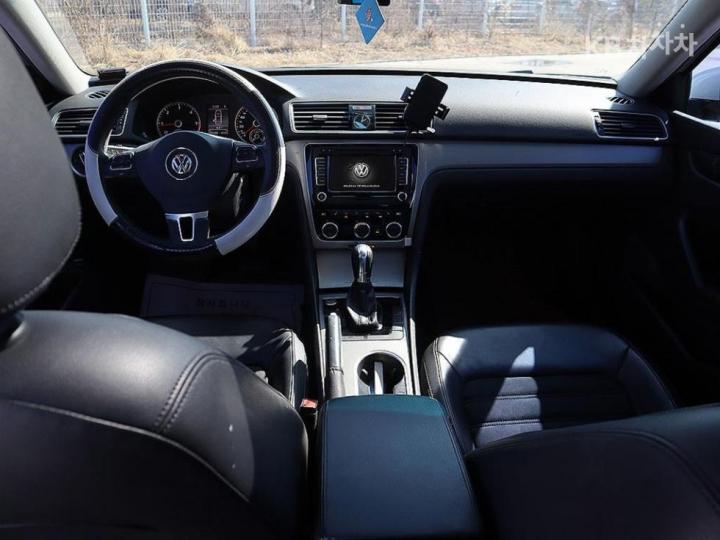 Volkswagen Passat 2.0 TDI B7 11 year ~ 6