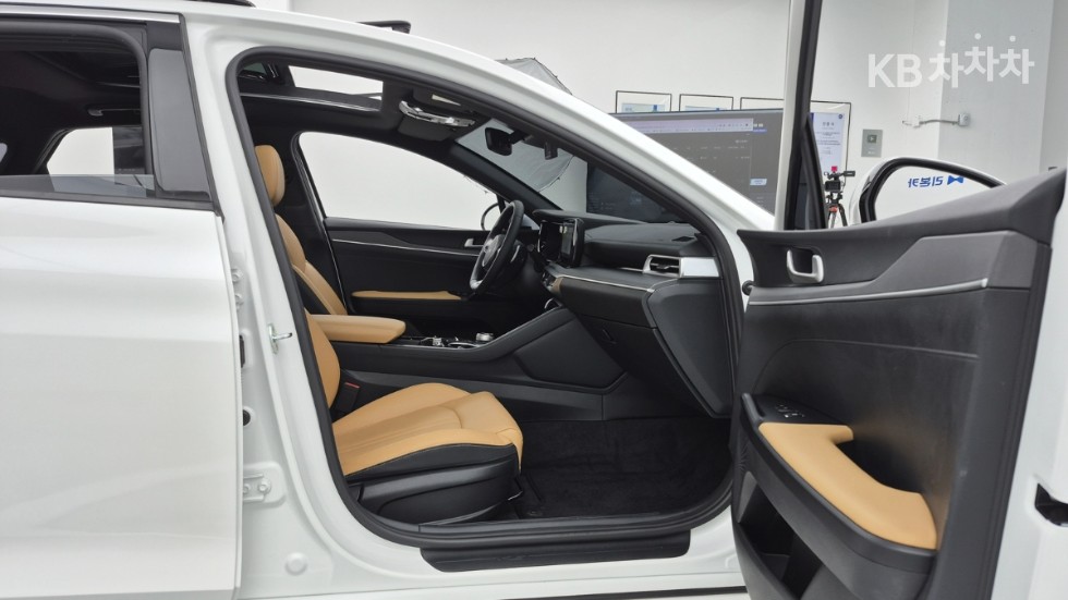 2022 - kia k5