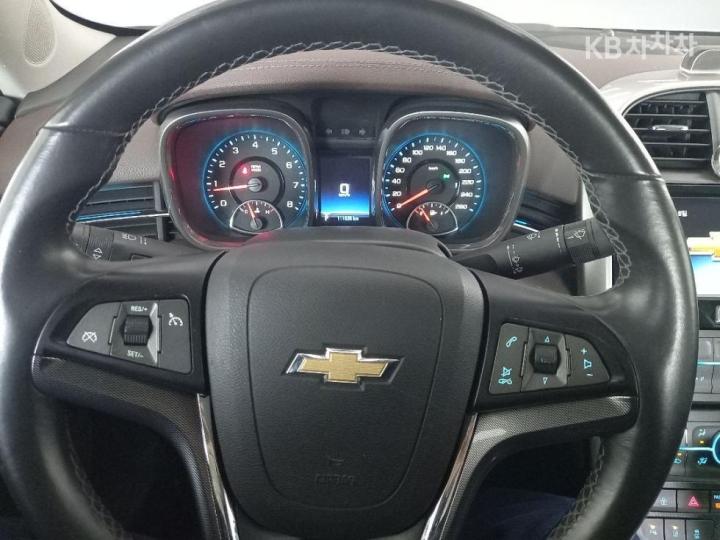 Chevrolet Malibu 2.4 LTZ Black Wheel 6