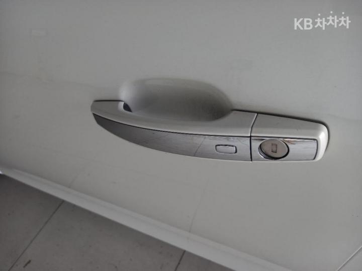 Chevrolet Malibu 2.4 LTZ Black Wheel 8