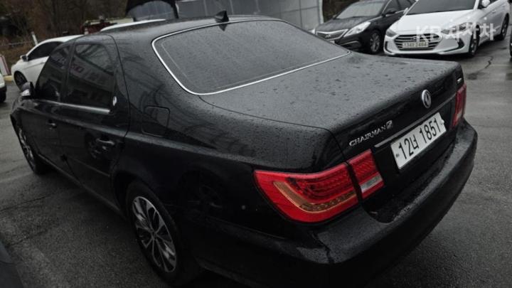 KG Mobility (Ssangyong) Chairman H New Classic 500S Premium Type 7