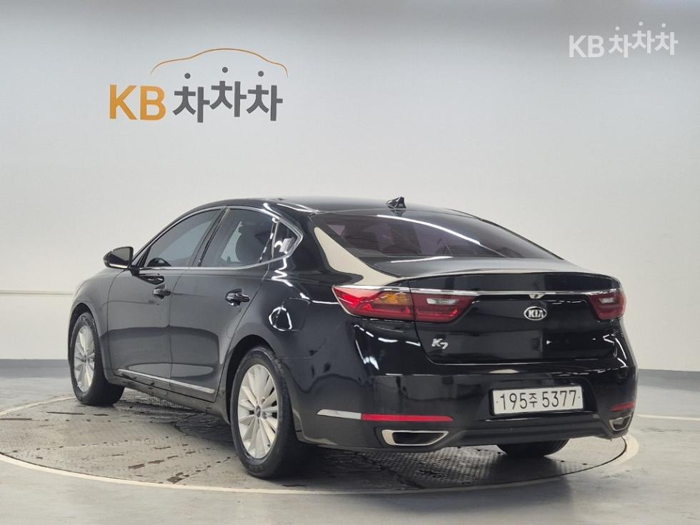 2016 - kia k7