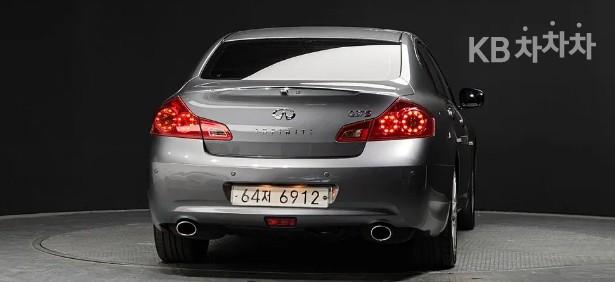 Infiniti G G37 Sedan Premium 4