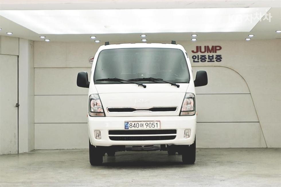 2023 - kia bongo iii