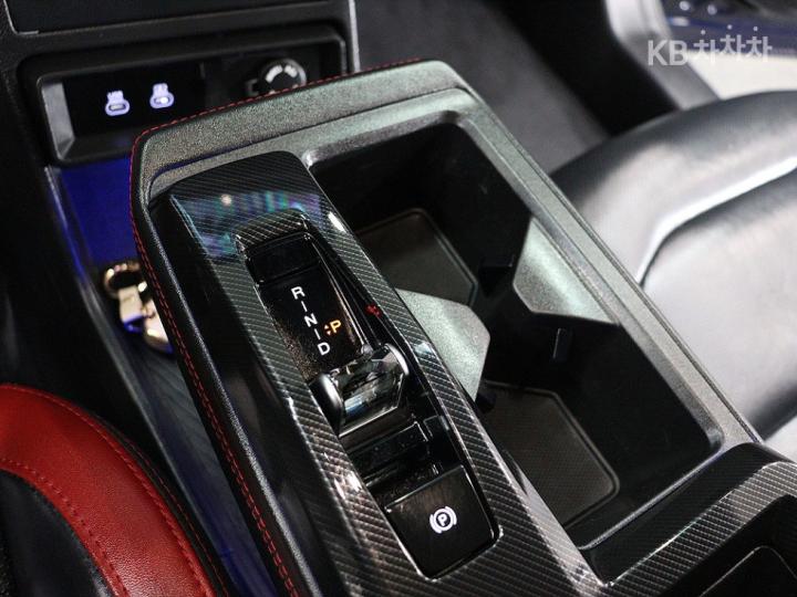 KG Mobility (Ssangyong) Actyon J120 2WD S9 Base Type 9