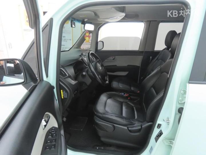 Kia Ray 1.0 Gasoline Prestige 6