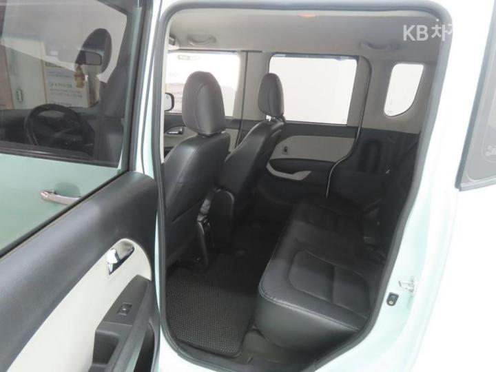 Kia Ray 1.0 Gasoline Prestige 7
